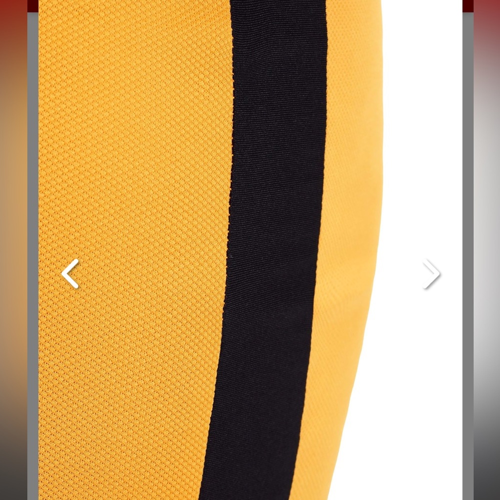 Beatrix Kiddo XS
Kill Bill Move Costume - Picture 6 of 9